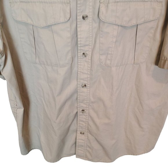 Cabela's Mens L Tan Short Sleeves Button Down Outfitters Safari Shirt Pockets - Picture 3 of 6